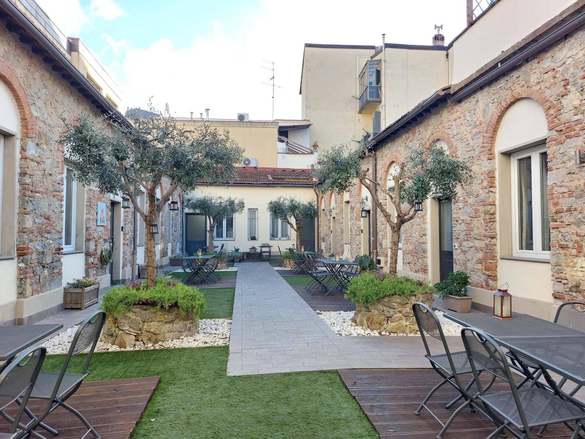 Palmini Apartment